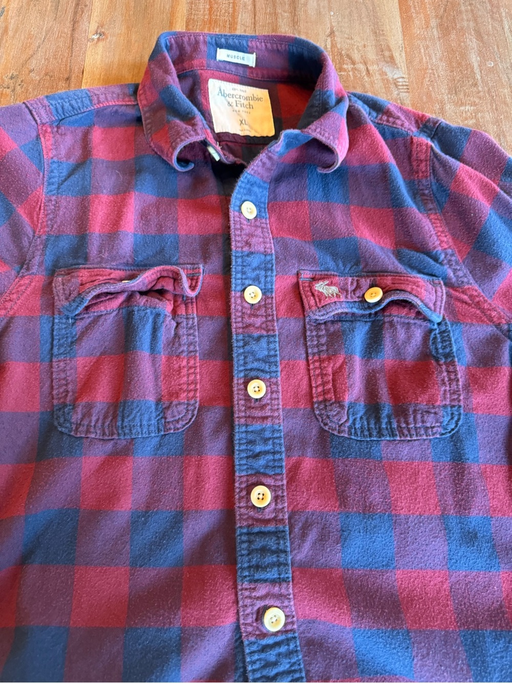Abercrombie & Fitch Men's Burgundy and Navy Plaid Button-Down Shirt